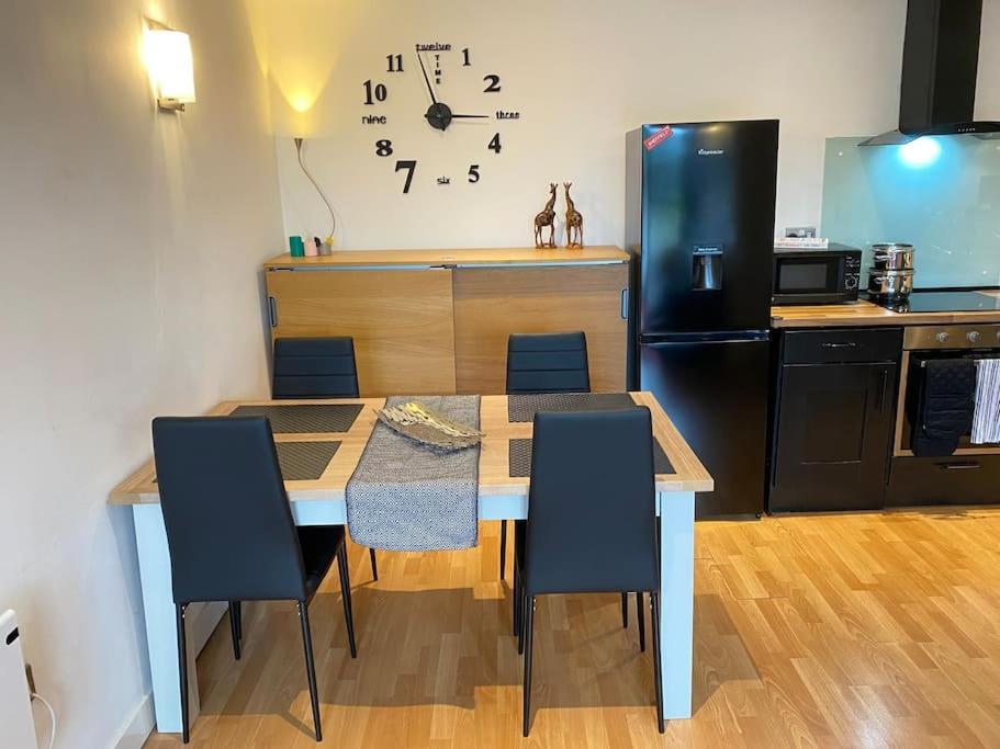 Sheffield City Centre Apartment & Balcony ภายนอก รูปภาพ