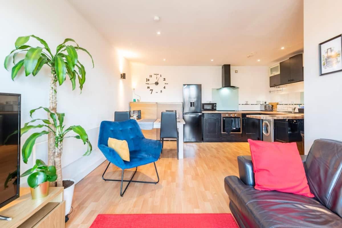 Sheffield City Centre Apartment & Balcony ภายนอก รูปภาพ