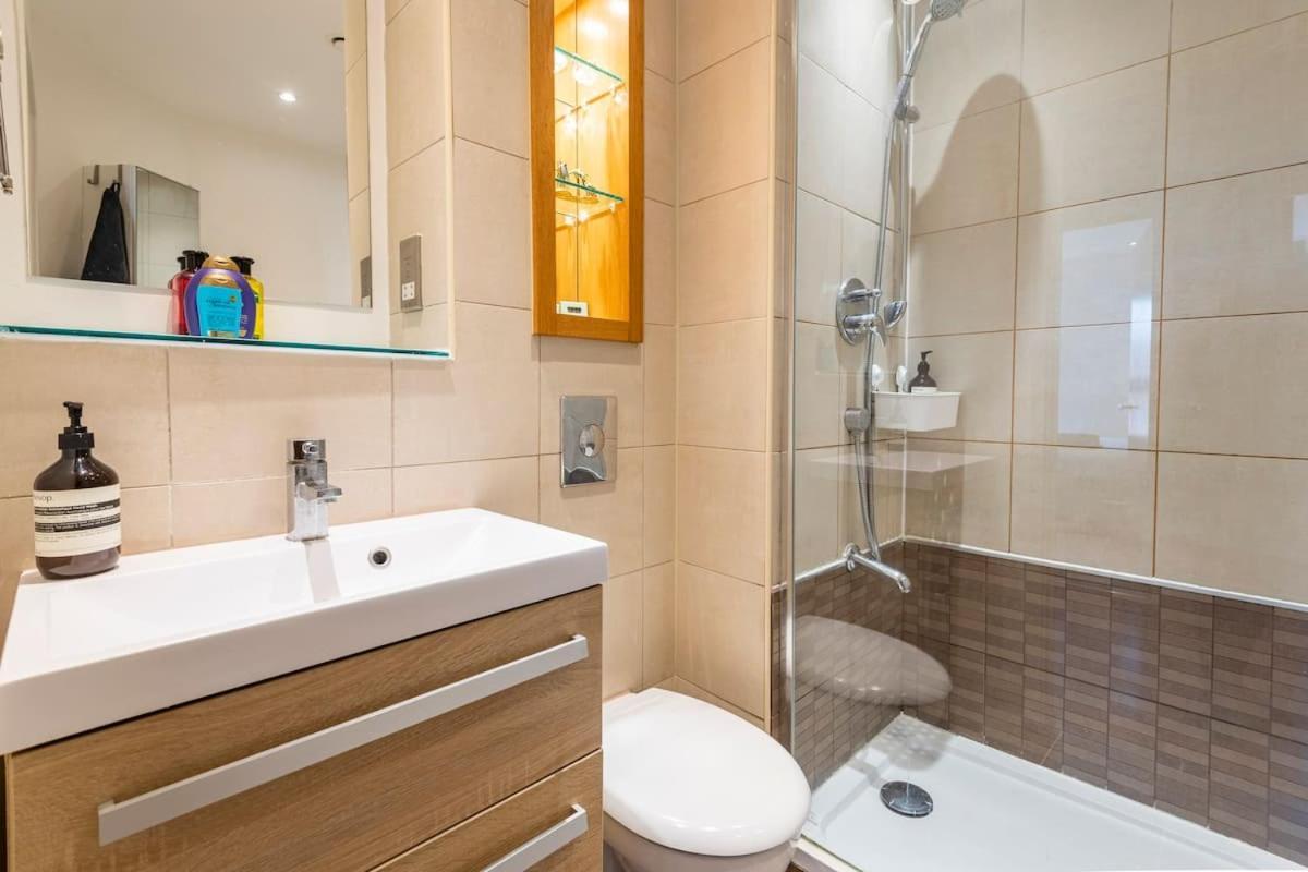 Sheffield City Centre Apartment & Balcony ภายนอก รูปภาพ